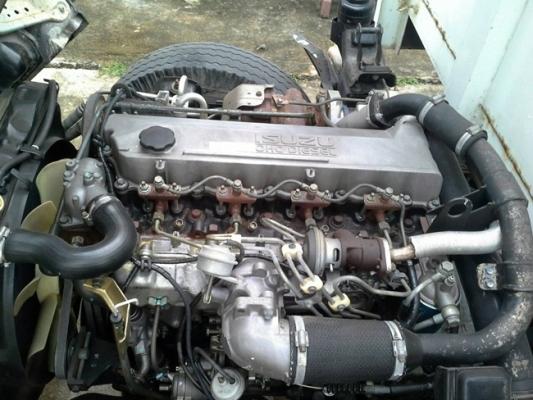 6 ล้อ NKR 130 แรงม้า  รถโชว์รูมอีซูซุ