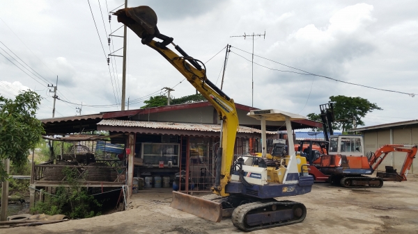 ขายด่วนรถเเม็คโครยันม่าตัวใหม่B27เทียบเท่า PC30เคื่องยันม่า3สูบรถนำเข้าเก่านอกไม่เคยใช้งานในเมืองไทยเลย ขายด่วนรถเเม็คโครยันม่าตัวใหม่B27เทียบเท่า PC30เคื่องยันม่า3สูบรถนำเข้าเก่านอกไม่เคยใช้งานในเมืองไทยเลย