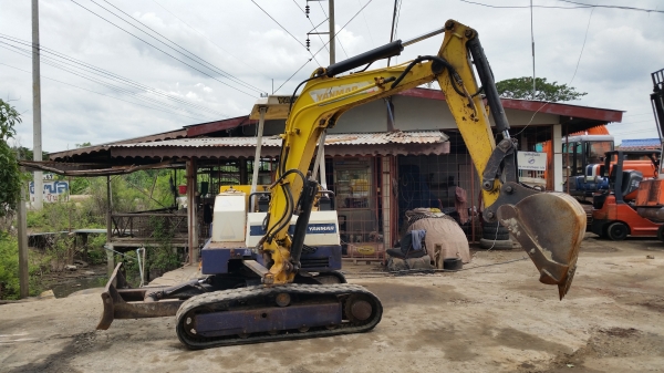 ขายด่วนรถเเม็คโครยันม่าตัวใหม่B27เทียบเท่า PC30เคื่องยันม่า3สูบรถนำเข้าเก่านอกไม่เคยใช้งานในเมืองไทยเลย ขายด่วนรถเเม็คโครยันม่าตัวใหม่B27เทียบเท่า PC30เคื่องยันม่า3สูบรถนำเข้าเก่านอกไม่เคยใช้งานในเมืองไทยเลย