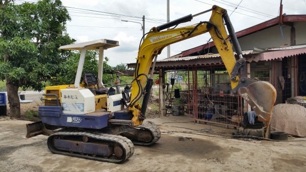 ขายด่วนรถเเม็คโครยันม่าตัวใหม่B27เทียบเท่า PC30เคื่องยันม่า3สูบรถนำเข้าเก่านอกไม่เคยใช้งานในเมืองไทยเลย ขายด่วนรถเเม็คโครยันม่าตัวใหม่B27เทียบเท่า PC30เคื่องยันม่า3สูบรถนำเข้าเก่านอกไม่เคยใช้งานในเมืองไทยเลย