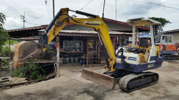 ขายด่วนรถเเม็คโครยันม่าตัวใหม่B27เทียบเท่า PC30เคื่องยันม่า3สูบรถนำเข้าเก่านอกไม่เคยใช้งานในเมืองไทยเลย ขายด่วนรถเเม็คโครยันม่าตัวใหม่B27เทียบเท่า PC30เคื่องยันม่า3สูบรถนำเข้าเก่านอกไม่เคยใช้งานในเมืองไทยเลย