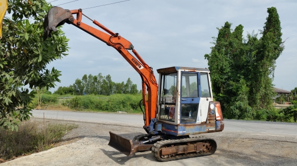 ขายด่วนรถเเม็คโครคูโบต้า KH-27มีหัวเก่งสวยๆเทียบเท่า PC30เคื่องคูโบต้า3สูบเก่าญี่ปุ่นแท้ไม่เคยใช้งานเมืองไทยเลยส่งให้ฟรีๆ