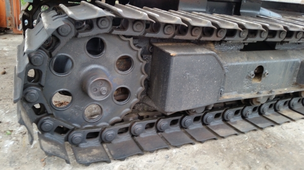 ขายด่วนรถเเม็คโครคูโบต้า KH-21แทคเหล็กเทียบเท่า PC25เคื่องคูโบต้า3สูบเก่าญี่ปุ่นแท้ไม่เคยใช้งานเมืองไทยเลยส่งให้ฟรีๆ