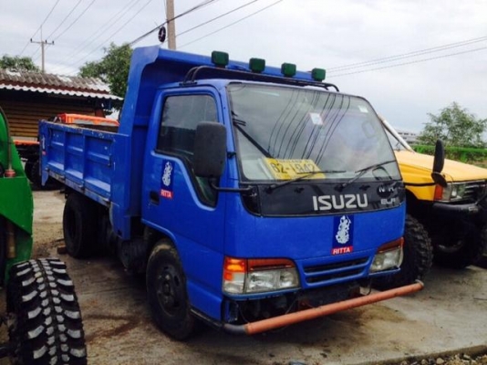 ขายหกล้อดั้ม ISUZU NKR 120 แรงม้า รถพร้อมใช้งานเครื่องดีใช้งานได้ปกติ