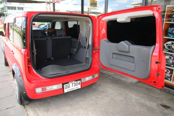 ฃาย NISSAN CUBE 3 สีอแดง เครื่อง 1400CC. ปี2011 ฃาย NISSAN CUBE 3 สีอแดง เครื่อง 1400CC. ปี2011