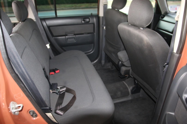 ขาย TOYOTA BB เครื่อง 1500CC AT ปี2011 ขาย TOYOTA BB เครื่อง 1500CC AT ปี2011