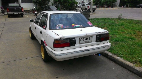TOYOTA COROLLA AE90