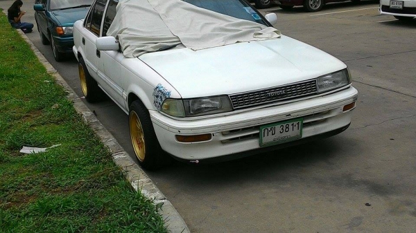 TOYOTA COROLLA AE90