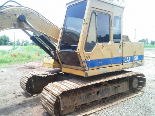 ขายรถแบคโฮ CAT E120สภาพพร้อมใช้ขาย 350000 บาท