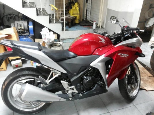 ขาย Honda CBR250 Abs ปี 55 ทะเบียนครับ  ราคา 56000 บาท (ราคาใหม่)