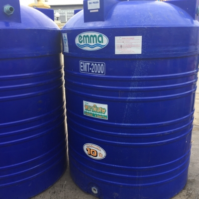 ขายถังเก็บน้ำ 2000ลิตร มีฝาครบ สภาพสมบูรณ์ครับมี2ใบ