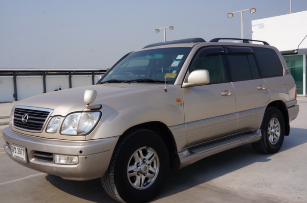 ขายด่วน Toyota Landcruiser VX100 Cygnus