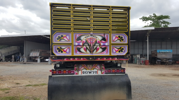 ขายหางพ่วง3คานแท้ยาว6.80ม.รถไม่ถึงปีสภาพเกือบ100\%เล่มพร้อมโอนยาง95\%