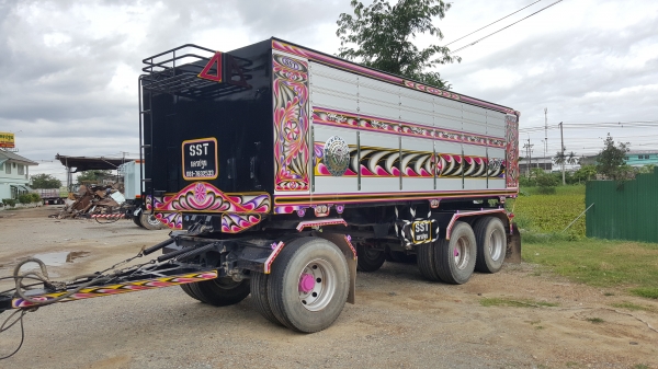 ขายหางพ่วง3คานแท้ยาว6.80ม.รถไม่ถึงปีสภาพเกือบ100\%เล่มพร้อมโอนยาง95\%