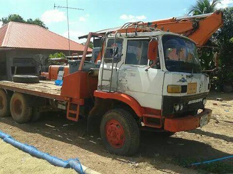 ขายหลงหน้ากากดำ1เพลาเครี่อง6D14 ติดต่อได้ ที่คุณอ๊อฟ พิจิตร 086-737-9991