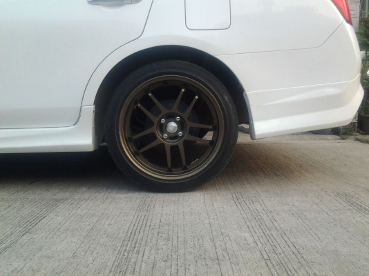 แม็ก 17 6,000 ยาง Dunlop 205/50R17  6,000