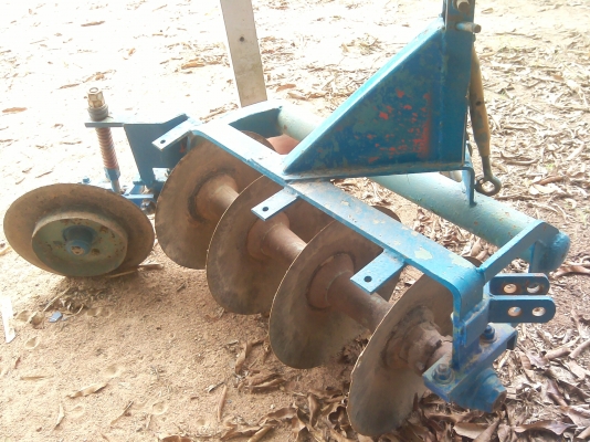 ขายผานรถไถเล็ก 4