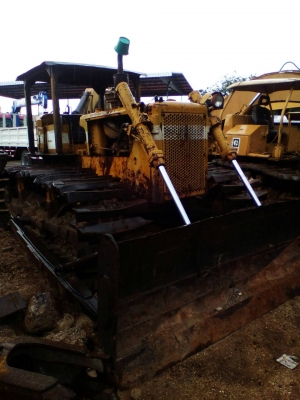 ขายแทรกเตอร์ตีนเป็ด D5Dเครื่อง44V ฝาบาง สภาพพร้อมใช้  ราคาต่อรองได้ ติดต่อได้ ที่คุณ อ๊อฟ พิจิตร 086-737-9991