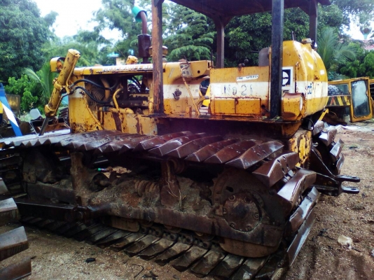 ขายแทรกเตอร์ตีนเป็ด D5Dเครื่อง44V ฝาบาง สภาพพร้อมใช้  ราคาต่อรองได้ ติดต่อได้ ที่คุณ อ๊อฟ พิจิตร 086-737-9991