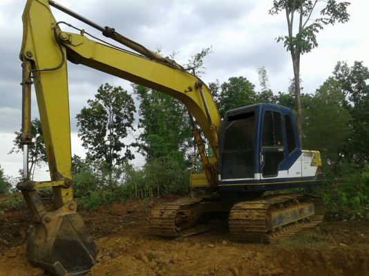 ขาย KOBELCO SK120 m3 สภาพสวยพร้อมใช้  ติดต่อได้ที่คุณ อ๊อฟ พิจิตร 086-737-9991