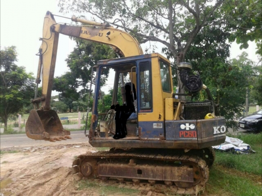 ขายด่วนแม็คโครPC60-5ราคาเบาๆโทร0843923995