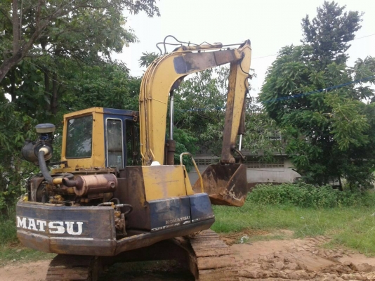 ขายด่วนแม็คโครPC60-5ราคาเบาๆโทร0843923995