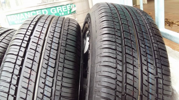 ขายล้อแม็กป้ายแดง crv g4 mc 17" พร้อมยางปี15 สนใจติดต่อเล็กคลองสามครับ 081-3747940 ขายล้อแม็กป้ายแดง crv g4 mc 17" พร้อมยางปี15 สนใจติดต่อเล็กคลองสามครับ 081-3747940