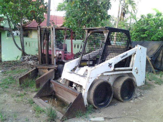 ขายเหมา4รายการ รถฟ๊กลิฟ3คันบ๊แปแค็ดนึ่ง สภาพสวยพร้อมใช้ ติดต่อได้ คุณ อ๊อฟ พิจิตร 086-737-9991 ขายเหมา4รายการ รถฟ๊กลิฟ3คันบ๊แปแค็ดนึ่ง สภาพสวยพร้อมใช้ ติดต่อได้ คุณ อ๊อฟ พิจิตร 086-737-9991