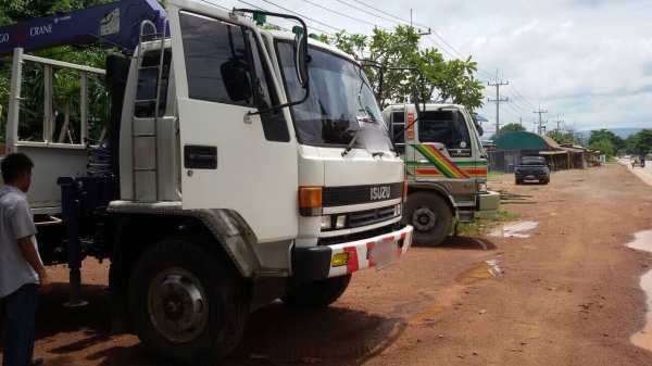ขาย ISUZU 175  เครน 3 ตัน 3 ปอก 2 ชัก ยาว 7.20 เมตร พร้อมใช้ครับ