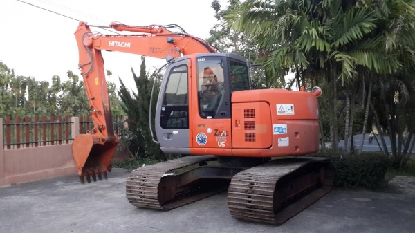 ZX135US เก่าญี่ปุ่นสภาพสวยมาก เครื่องปั้มดีมากใบใหญ่ สนใจจริงมาดูรถราคาไม่แพงนำเข้าเอง