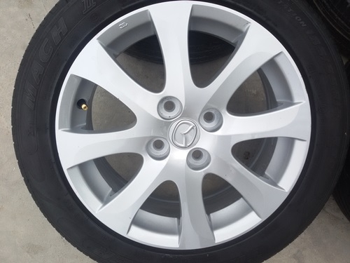 ขายล้อแม็ก Mazda2 ขอบ15ยาง185/55/15 ปี 12 4 ล้อ ขายล้อแม็ก Mazda2 ขอบ15ยาง185/55/15 ปี 12 4 ล้อ