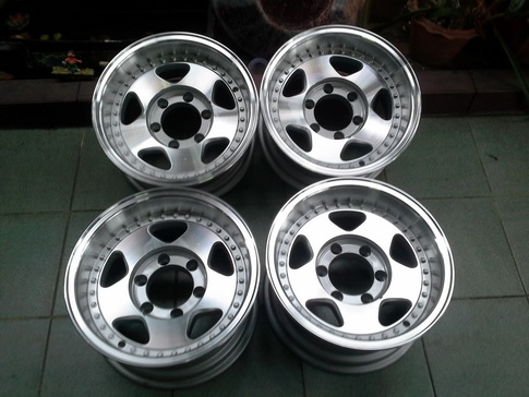 Max ลายแบรดเลย์ 6/139 ขอบ15*8 ET-25  สภาพสวยๆ 1ชุด