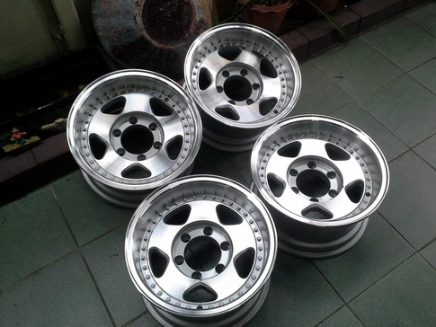 Max ลายแบรดเลย์ 6/139 ขอบ15*8 ET-25  สภาพสวยๆ 1ชุด