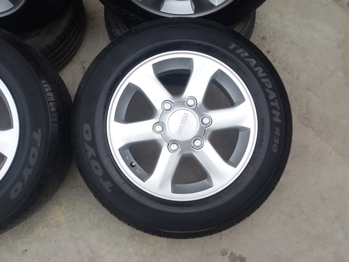 ขายล้อแม็กISUZU ขอบ16ยาง215/65/16 ปี 13 4 ล้อ ขายล้อแม็กISUZU ขอบ16ยาง215/65/16 ปี 13 4 ล้อ
