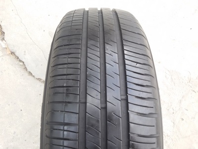 ขายยาง195/65/15 ปี 2712 MICHERLIN XM2 4 เส้น