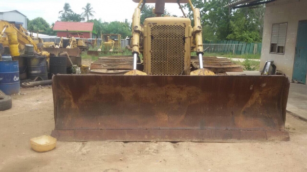 ขายครับ รถแทรคเตอร์__D5B เครี่องใดรเร็ก10Z พร้อมใช้งานครับ ขายครับ รถแทรคเตอร์__D5B เครี่องใดรเร็ก10Z พร้อมใช้งานครับ