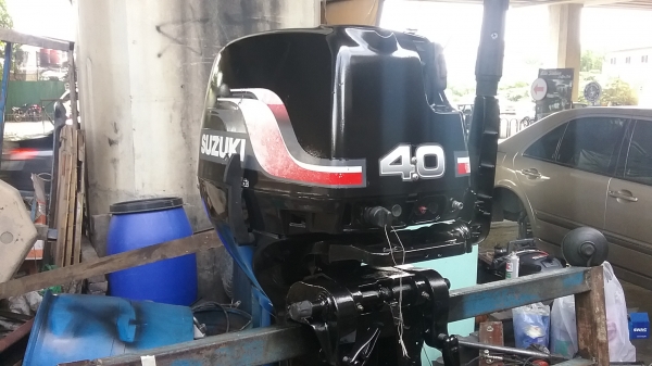 เครื่องเรือ suzuki dt40 ปี2004