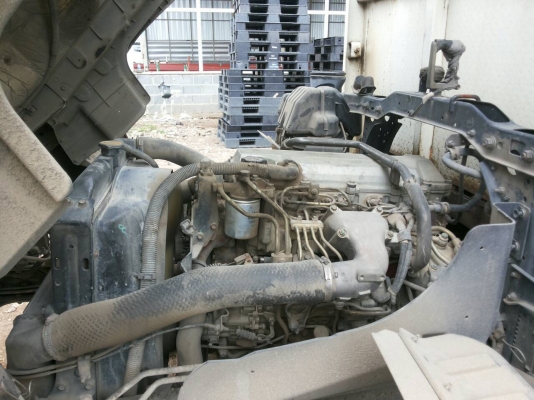 รถบรรทุก 6 ล้อใหญ่ HINO FC4 ปี 49 เครื่อง 165 ยาว 6.5 ม. ราคา 720,000 บ.