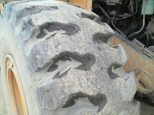 ขายรถตักล้อยาง CAT 950E สภาพพร้อมใช้เอกสารใบสัญญาซื้อขาย