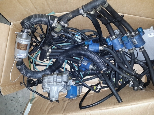 ขายถูกด่วนชุดแก๊สหัวฉีด v6