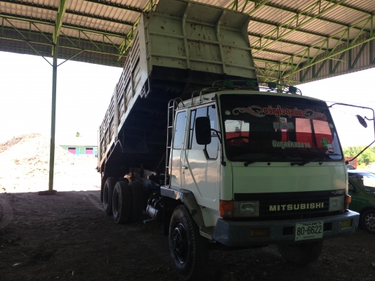 ขาย 10 ล้อดั้ม 2 เพลา มิตซู เทอโบ แท้ ซีเรียล 7100 เดิมๆ สนใจติดต่อโดยตรง 081-4283210