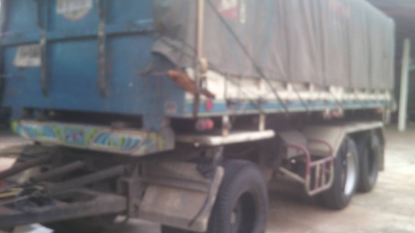 ISUZU ROCKY 240 แรง นางฟ้าแท้ รถสวย แม่ดั๊มพ์สามมิตร แผ่นเฉียง ลูกดั๊มพ์ RCK สามเพลา สนใจติดต่อ 0835601591 หรือ 0903494058