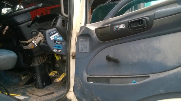 ขาย 10 ล้อดั้ม HINO MEGA 260 ปี 48 คัสซีสวยตลอดเส้น เครื่องเดิม เกียร์เดิม มีระบบลากพ่วง ยางเต็ม ทะเบียนเต็มพร้อมโอนครับ ขาย 10 ล้อดั้ม HINO MEGA 260 ปี 48 คัสซีสวยตลอดเส้น เครื่องเดิม เกียร์เดิม มีระบบลากพ่วง ยางเต็ม ทะเบียนเต็มพร้อมโอนครับ