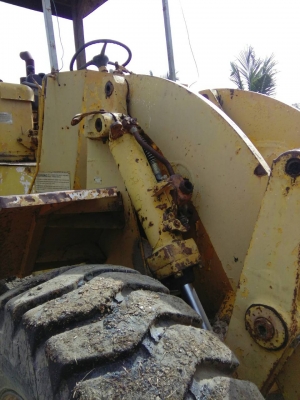 ขายรถตักล้อยาง CAT 920 ราคา 480000