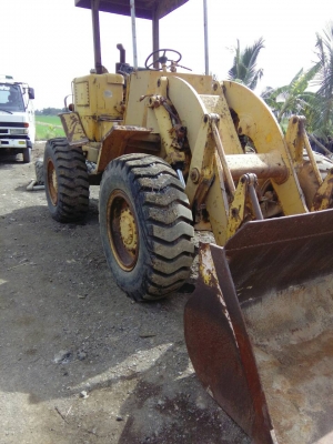 ขายรถตักล้อยาง CAT 920 ราคา 480000