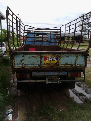 อีซูซุnkr88แรงรถ4ล้อ