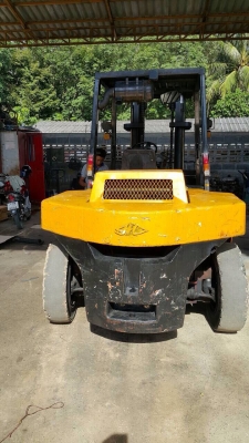 ขายรถยกโฟร์คลิฟท์ 6 ตัน ขายรถยกโฟร์คลิฟท์ 6 ตัน