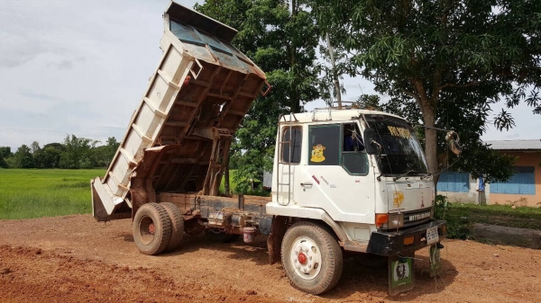 ขาย 6 ล้อดั้ม FUSO FK455 ช่วงล่างเบรคใหญ่ เพลาบุ๋ม เครื่อง 6D14 165 แรงม้า คัสซีสวยตลอดเส้น พวงมาลัยพาวเวอร์ ทะเบียนพร้อมโอนครับ