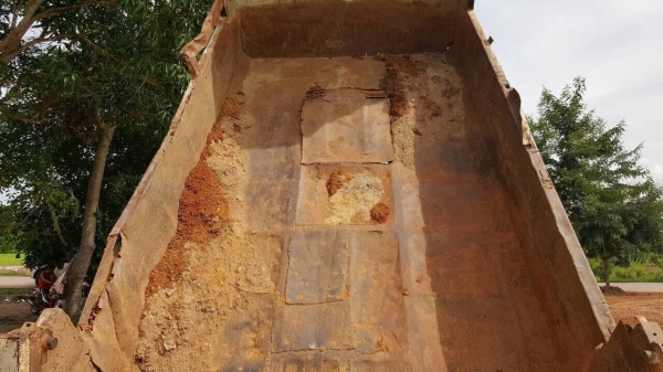 ขาย 6 ล้อดั้ม FUSO FK455 ช่วงล่างเบรคใหญ่ เพลาบุ๋ม เครื่อง 6D14 165 แรงม้า คัสซีสวยตลอดเส้น พวงมาลัยพาวเวอร์ ทะเบียนพร้อมโอนครับ