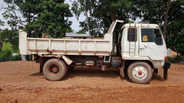 ขาย 6 ล้อดั้ม FUSO FK455 ช่วงล่างเบรคใหญ่ เพลาบุ๋ม เครื่อง 6D14 165 แรงม้า คัสซีสวยตลอดเส้น พวงมาลัยพาวเวอร์ ทะเบียนพร้อมโอนครับ